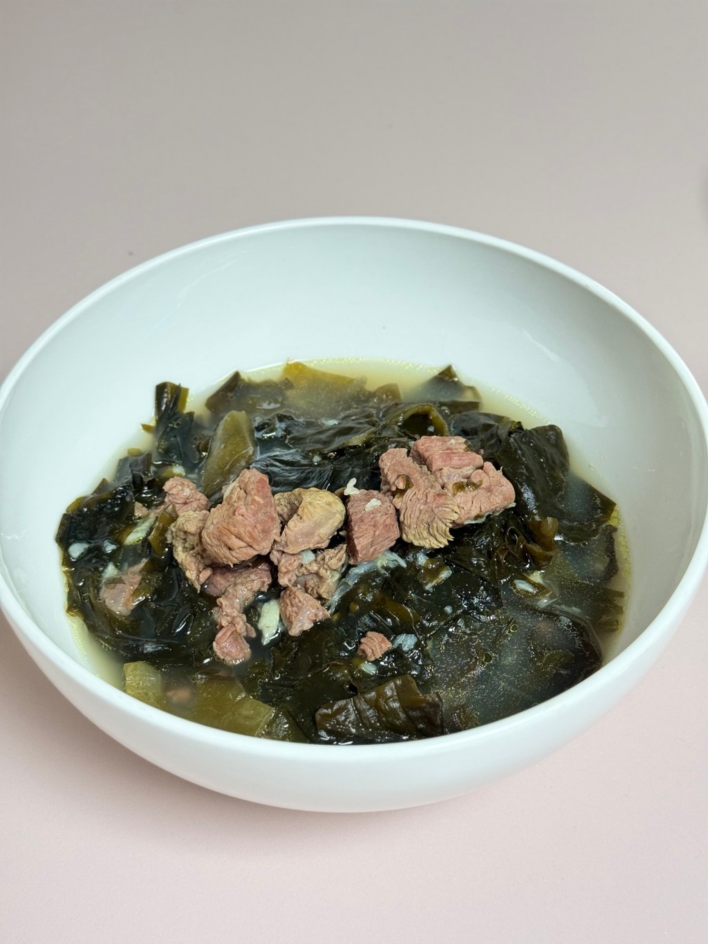 Gastronomie coréenne · Cuisine du quotidien : Miyeok-guk&nbsp;(미역국)
